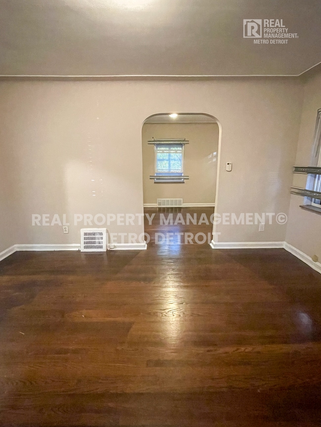 Building Photo - 18935 Indiana St