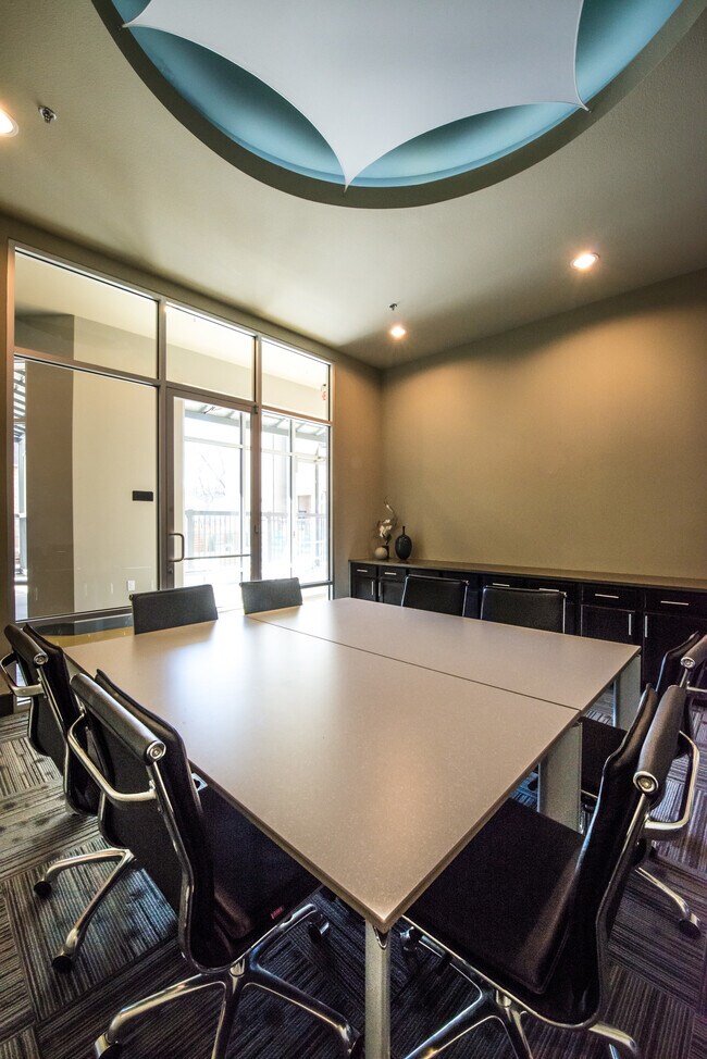 33 North Apartments Denton, TX