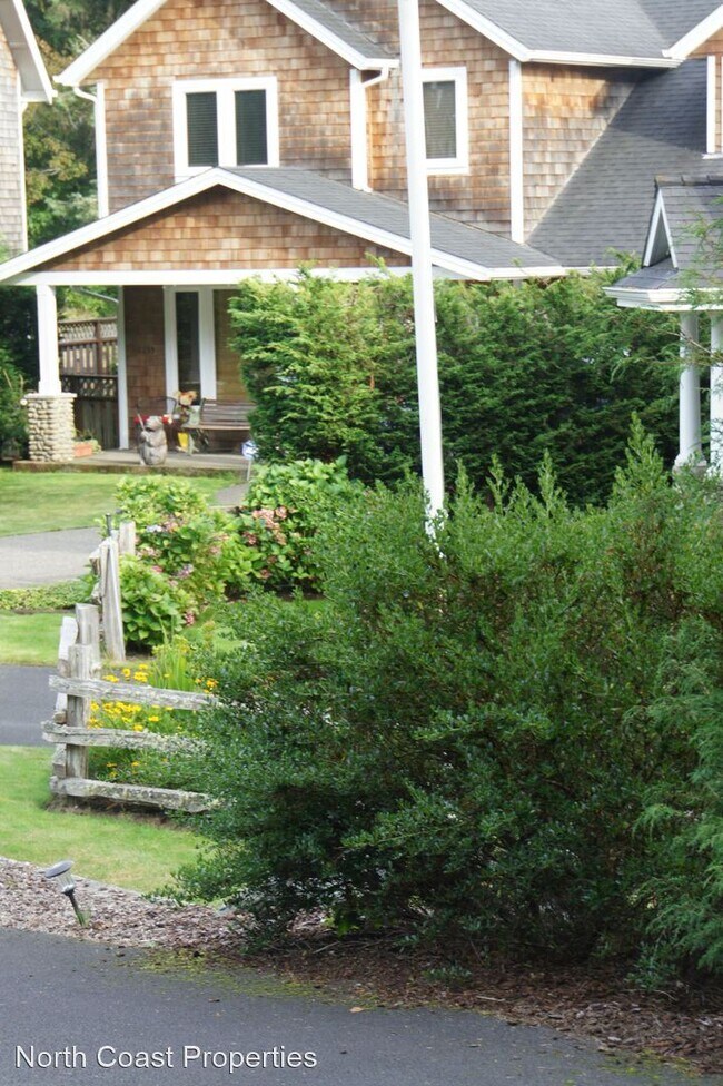 Foto del edificio - 3 br, 2.5 bath House - 1136 Chinook Lane