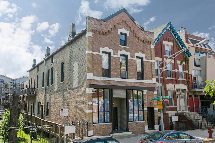 Primary Photo - 1200 N Greenview Ave