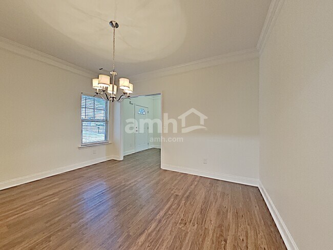 Foto del edificio - 2052 Greenfern Ct SE