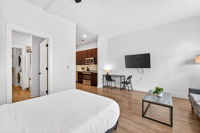 Foto del edificio - 1116 Gramercy Ln
