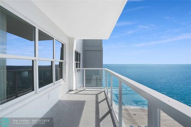 Foto del edificio - 3750 Galt Ocean Dr