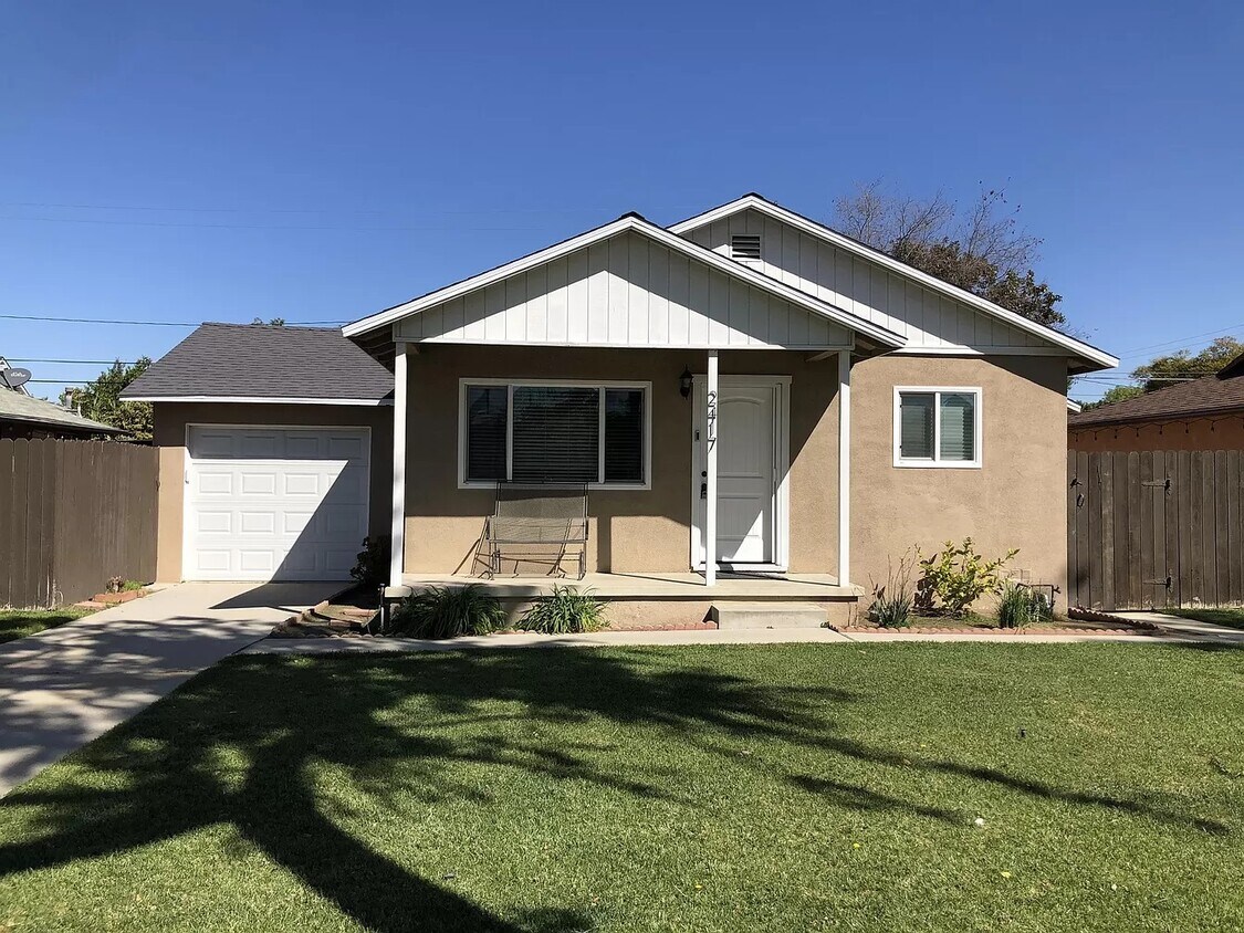 2417 W Flower Ave, Fullerton, CA 92833 House Rental in Fullerton, CA