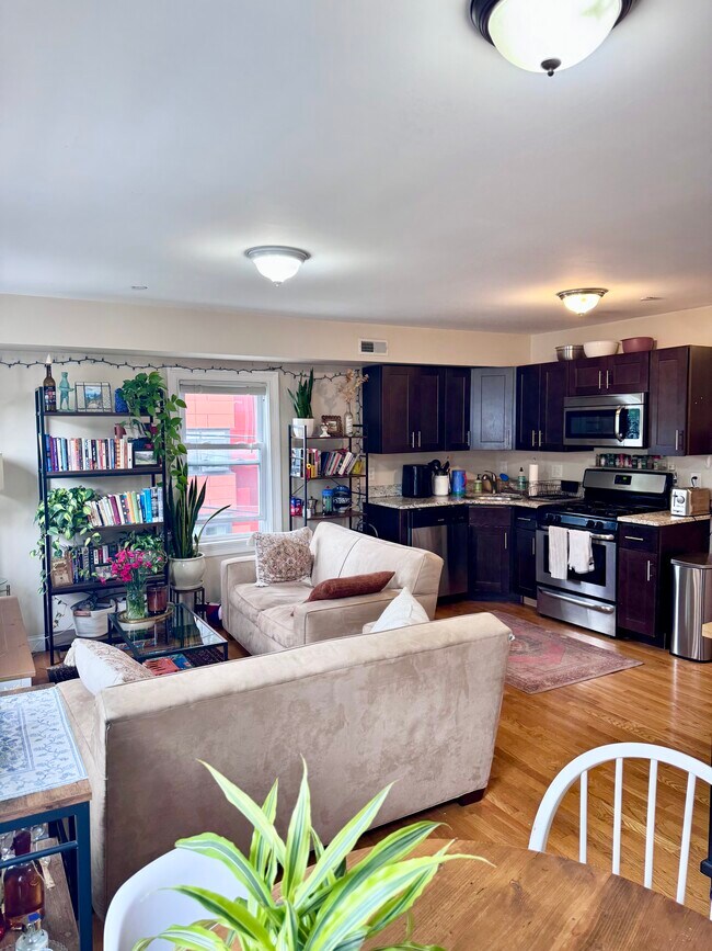 Foto del edificio - 171 Thorndike St