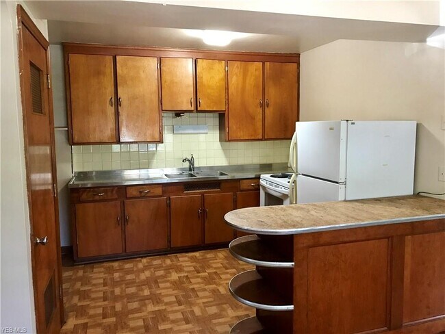 Foto del edificio - 15290 Triskett Rd