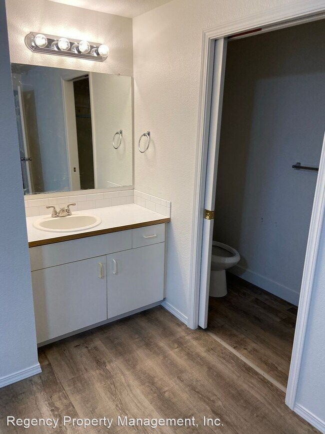 Building Photo - 2 br, 2 bath House - 2627 SE 174th Ave #A