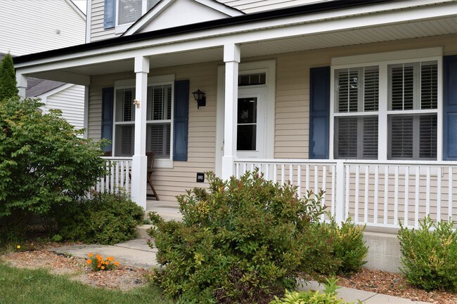 Building Photo - 2480 Lehman Dr