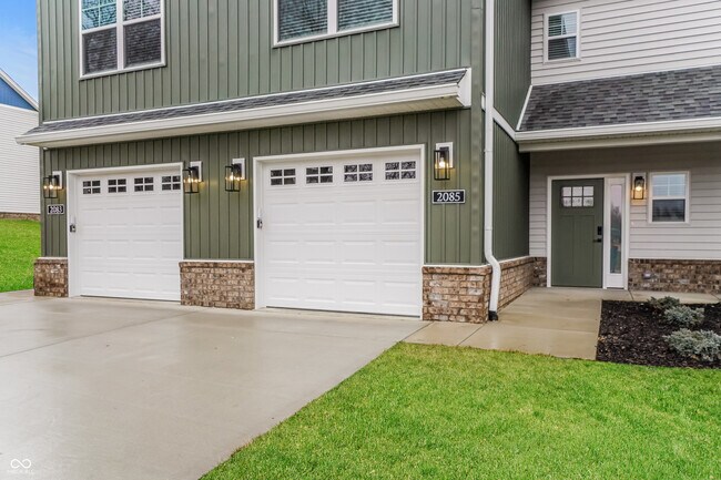 Building Photo - 2085 Paddle Wheel Dr