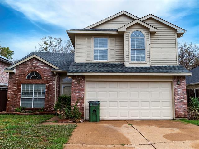 Building Photo - 2323 Bennington Dr