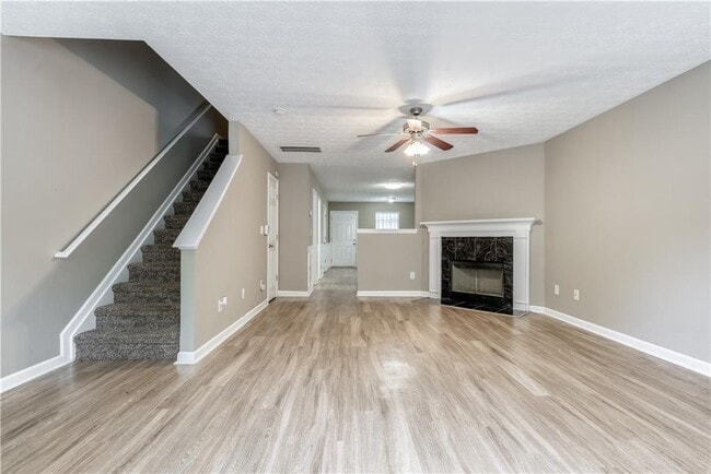 Building Photo - 2913 Vining Ridge Terrace