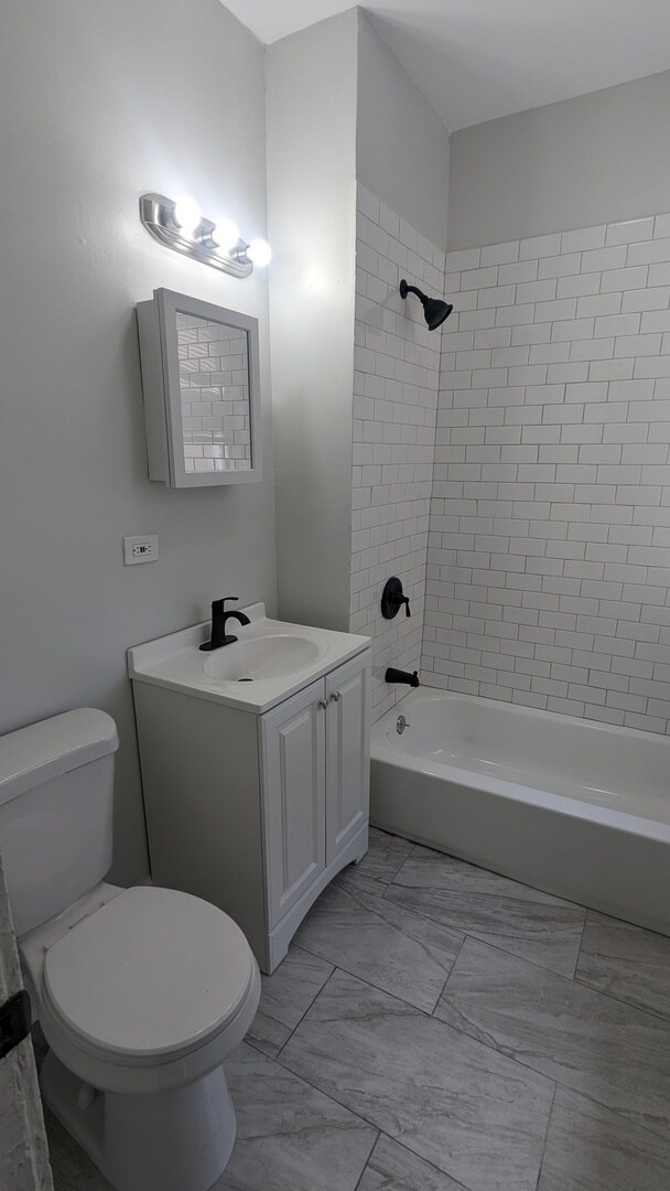 Foto del edificio - 601 E 60th St