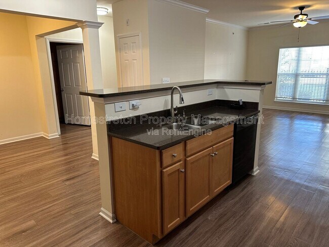 Foto del edificio - 1241 Strassner Dr