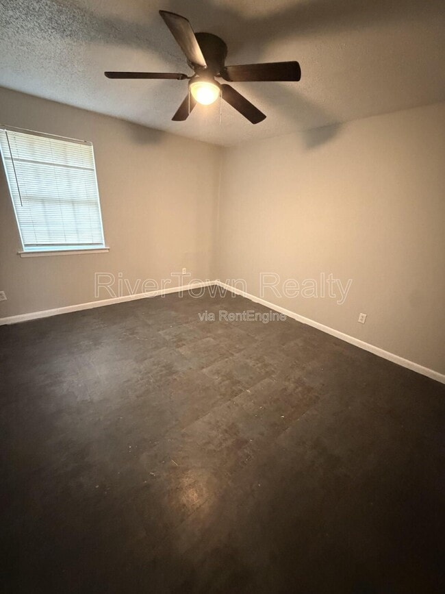 Building Photo - 1174 Railton Rd