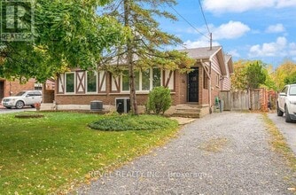 Building Photo - 74 Green Maple Dr
