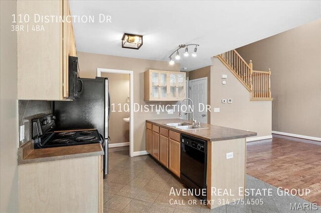 Building Photo - 110 Distinction Dr