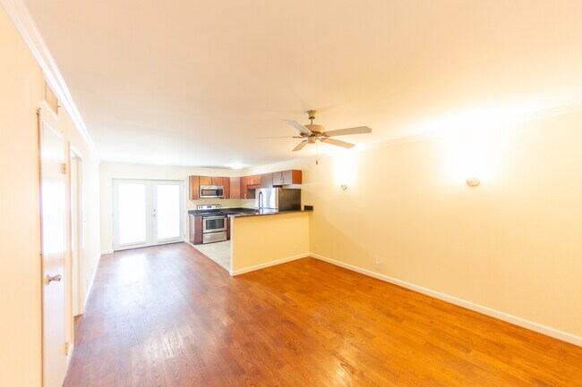 Living Room - 3196 Mathieson Dr NE