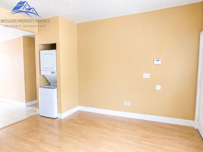Foto del edificio - 418 W Maddux St