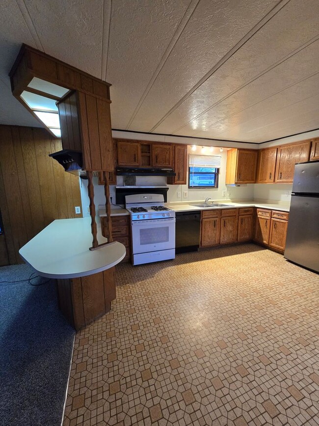 Foto del edificio - NE heights 3bed, 2 bath