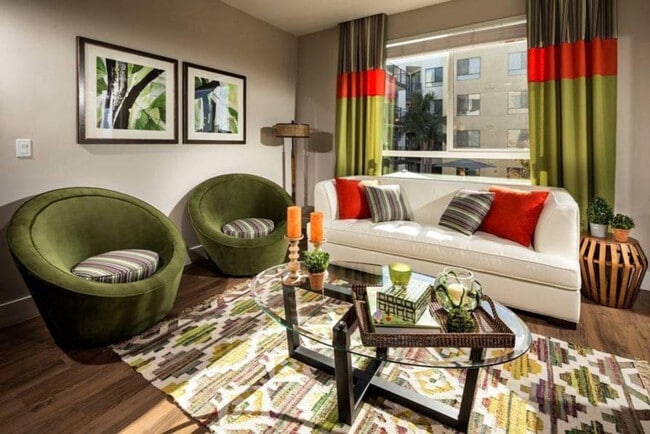 Foto del edificio - 4855 Ariva Way