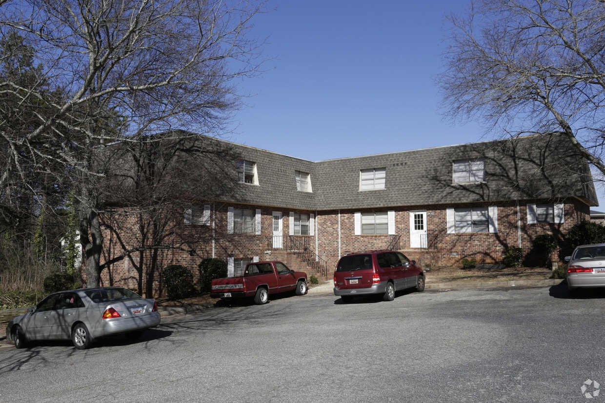 Colony Place Apartments Greenville, SC