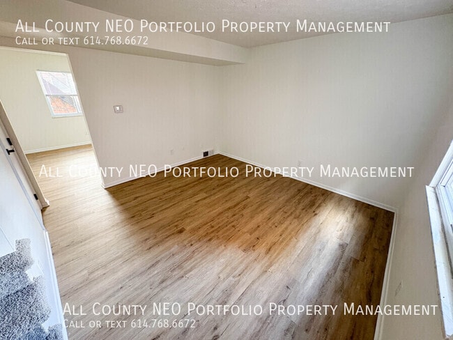 Building Photo - 231 Hamilton Ave