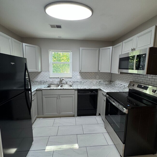 Foto del edificio - Montreat Magic—Modern. Private. Perfect. ?