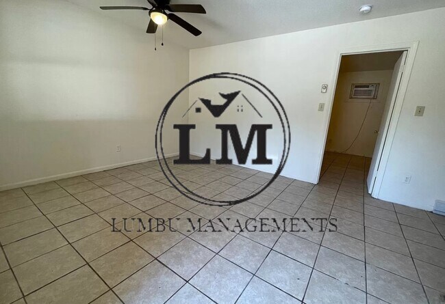 Foto del edificio - 1508 Oakshire Ct