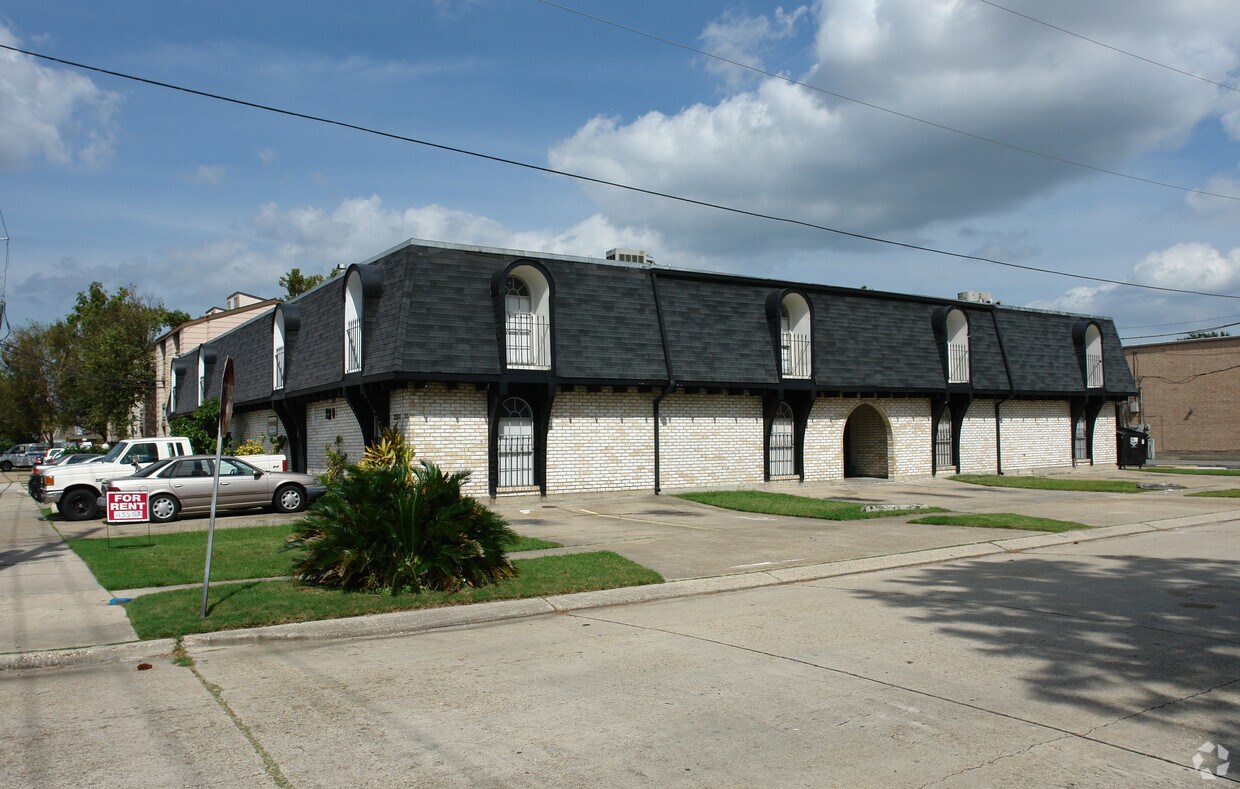 Foto principal - 2301 Houma Blvd