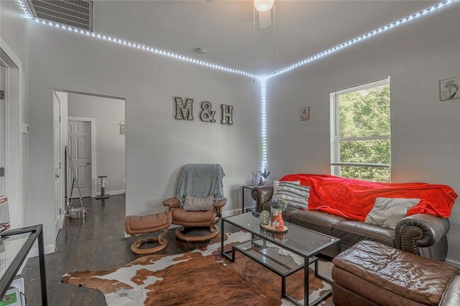 Building Photo - 3210 Elks Dr