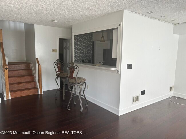 Foto del edificio - 83 Brandywine Ct
