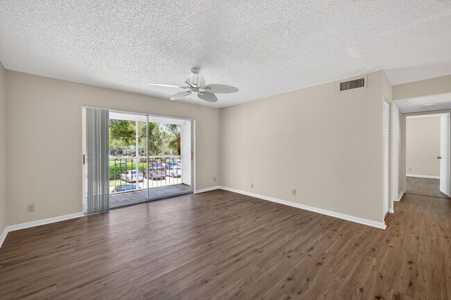 Foto del edificio - 2512 SE Anchorage Cove