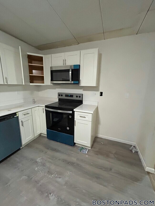 Building Photo - 30 Normandy Ave