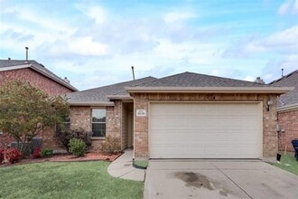 Building Photo - 5036 Birchwood Dr