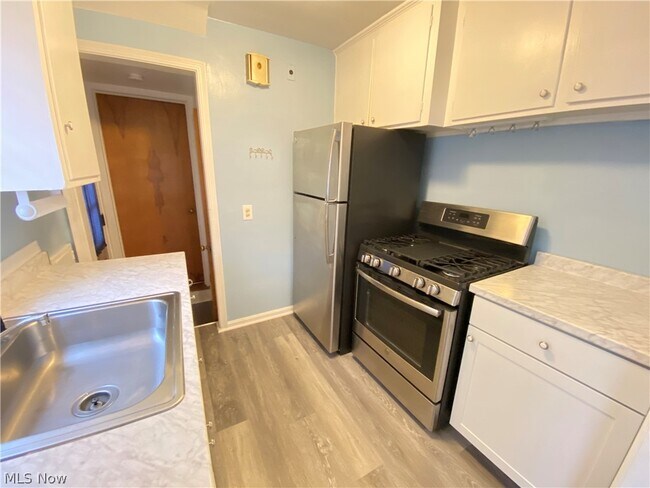 Foto del edificio - 4129 Wilmington Rd