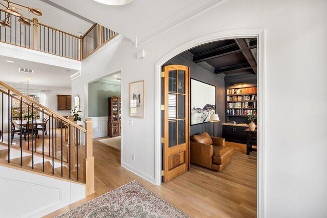 Building Photo - 2422 Brewer Way