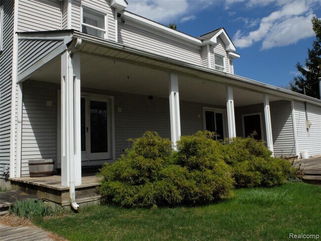 Building Photo - 36 Waldon Rd