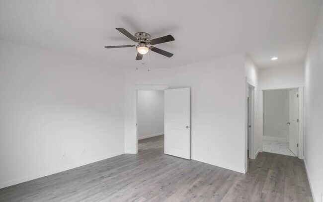 Building Photo - 2485 Roll Tide Ct