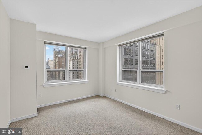 Foto del edificio - 1425 Locust St