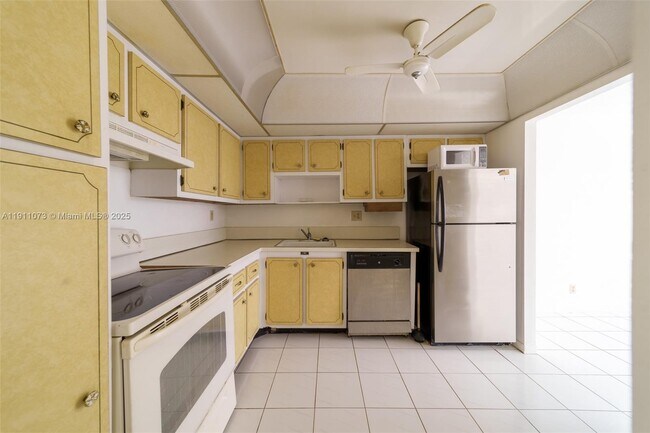 Foto del edificio - 2741 Taft St