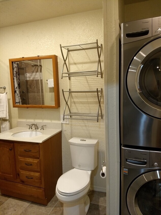 10016 US81, Waukomis, OK 73773 Apartments in Waukomis, OK