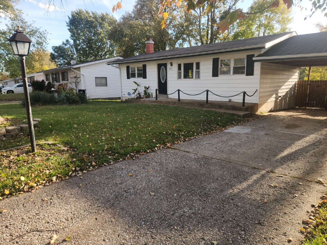 Foto principal - Completely Rehabbed Home in Oakville Schoo...