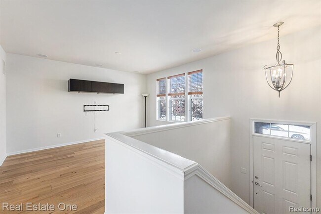 Foto del edificio - 27999 Middleton Dr