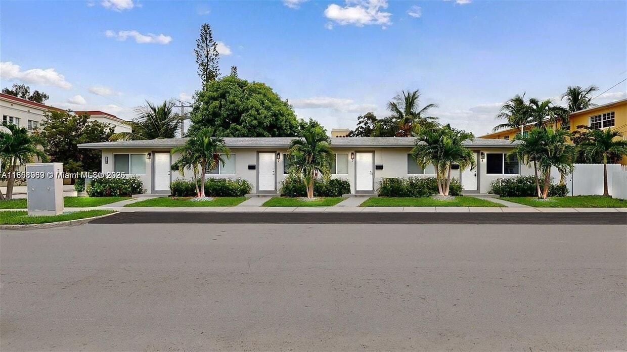 Primary Photo - 891 SW 5th St