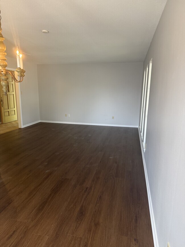 Building Photo - 4613 Ranch View Rd