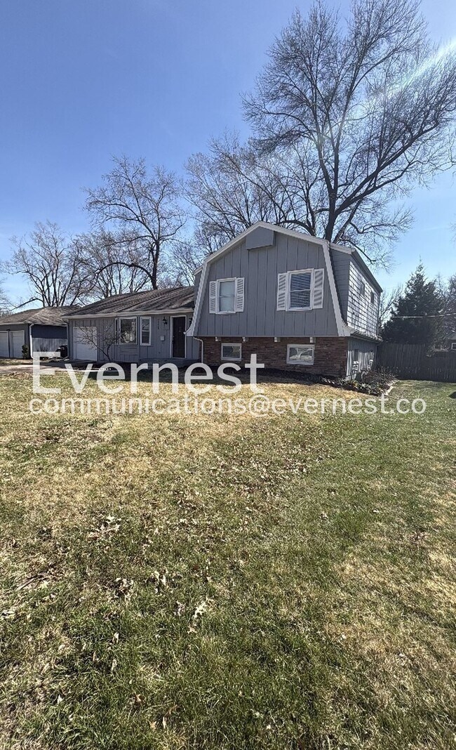 Foto del edificio - 7701 W 95th Terrace