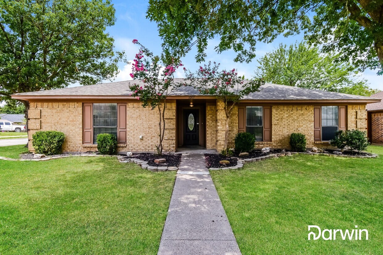 Foto principal - 1007 Courtney Dr, Mesquite, TX 75150