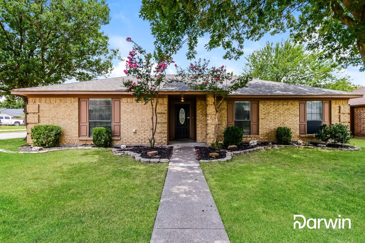 Primary Photo - 1007 Courtney Dr, Mesquite, TX 75150