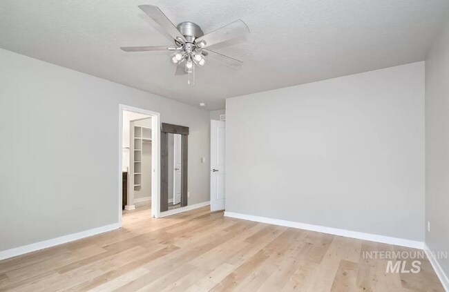 Foto del edificio - 3085 E Ionia Ct