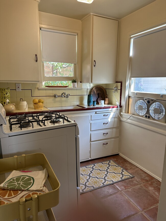 Kitchen facing Backyard - 810 N Las Palmas Ave